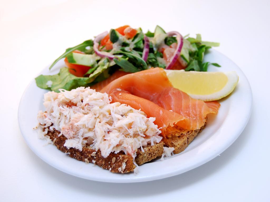 Oliver'S Seafood Bar, Bed & Breakfast Cleggan Exteriér fotografie